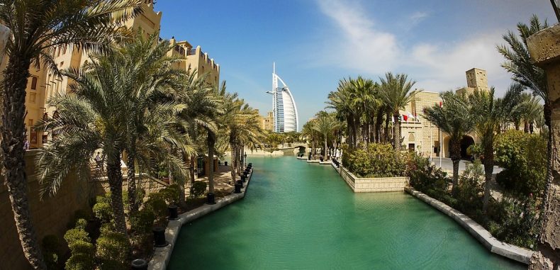 City break în Dubai: 279 euro (3 nopți + bilete de avion)