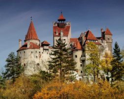 Cele mai frumoase castele din România castelul bran dracula castelul bran vlad țepeș castelul bran bram stocker (13)
